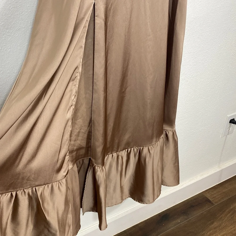 Show Me Your MuMu Tan Maxi Dress Size L - Picture 7 of 16